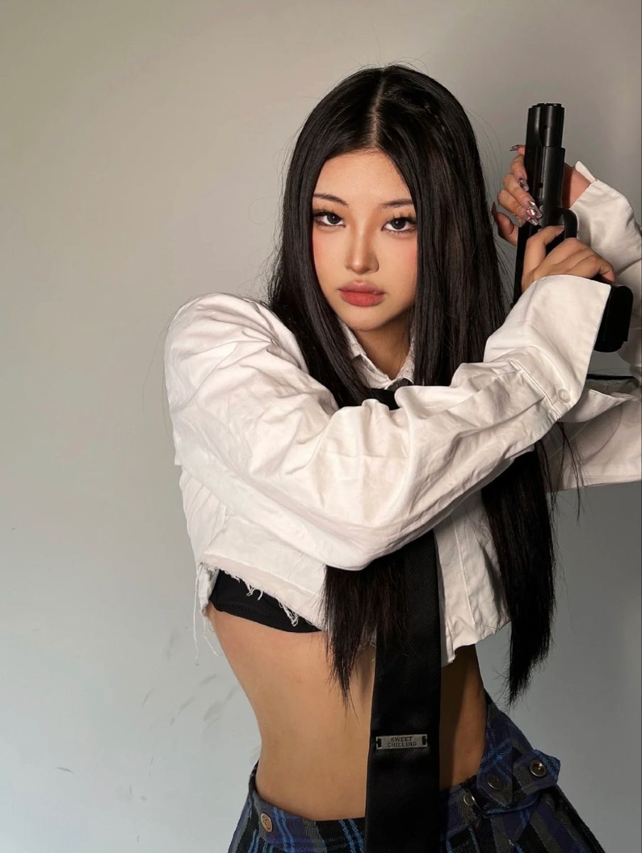 A cozy shot with Sassy girls — straight from Calcutta